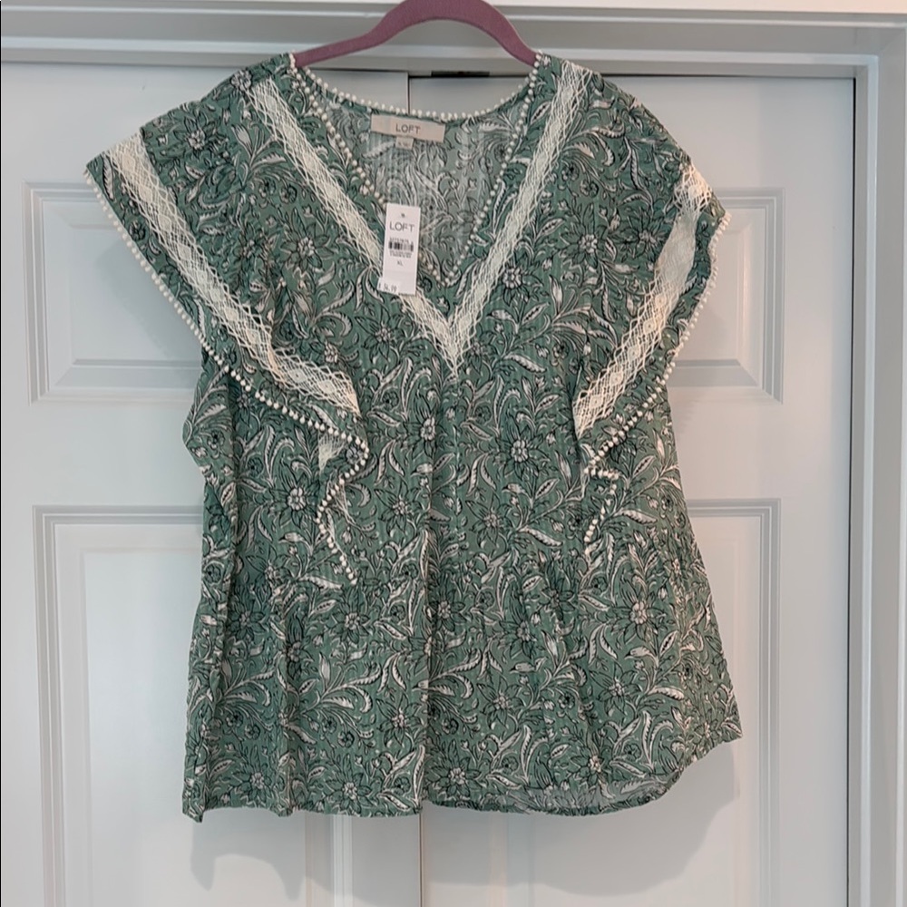 LOFT Green Ruffled Cap Sleeve Blouse